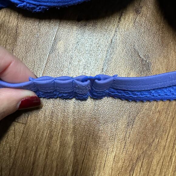 Aerie Women’s Blue Lace Underwire Push Up Halter Bikini Top Size 36C Tassel - Picture 4 of 7